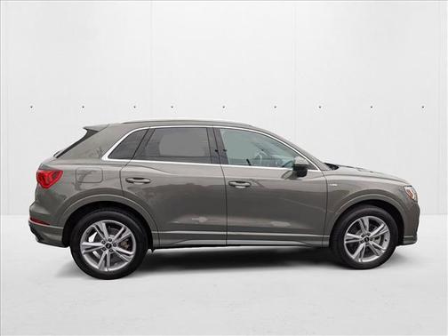 2022 Audi Q3 45 S line Premium Plus