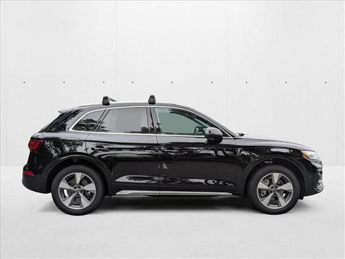 2025 Audi Q5 40 Premium Plus