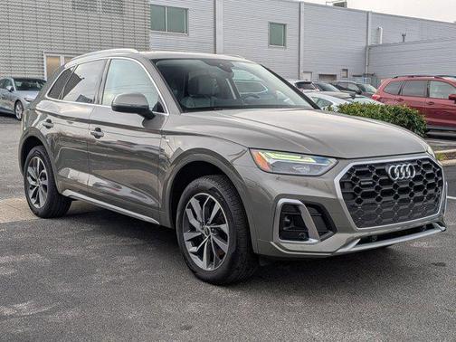 2025 Audi Q5 45 S line Premium Plus