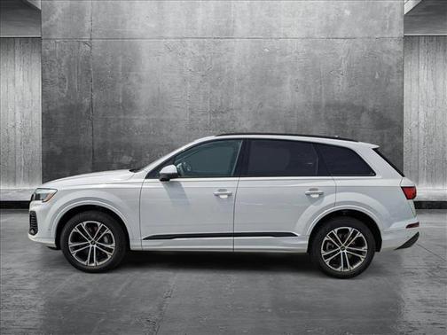2025 Audi Q7 45 Premium