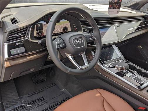 2025 Audi Q7 45 Premium