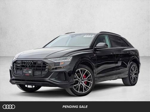 2023 Audi Q8 55 Premium Plus