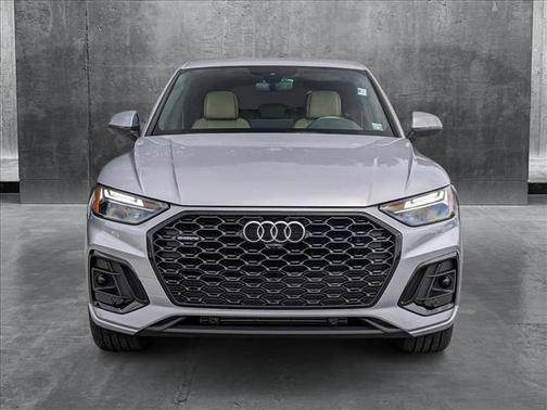 2022 Audi Q5 45 S line Premium Plus