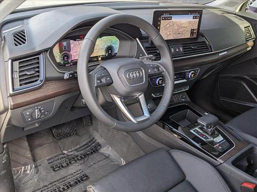 2025 Audi Q5 55 S line Premium Plus