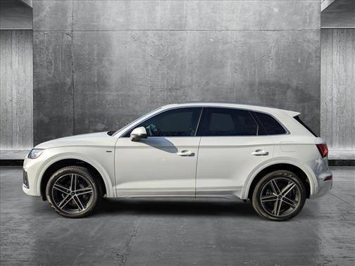 2025 Audi Q5 55 S line Premium Plus