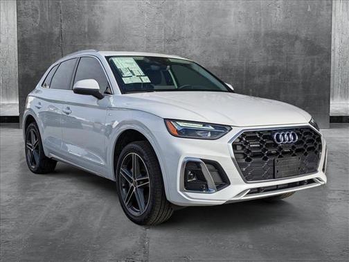 2025 Audi Q5 55 S line Premium Plus