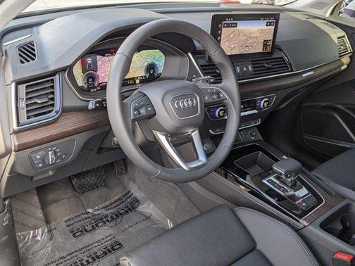 2025 Audi Q5 55 S line Premium Plus