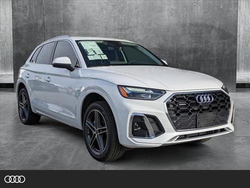 2025 Audi Q5 55 S line Premium Plus