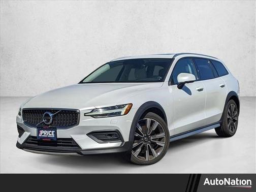 2020 Volvo V60 Cross Country T5
