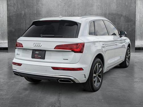 2025 Audi Q5 45 S line Premium