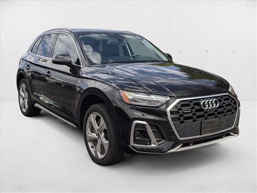 2023 Audi Q5 45 S line Prestige
