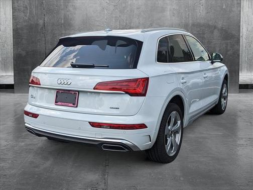 2025 Audi Q5 45 S line Premium Plus