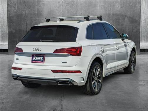 2024 Audi Q5 45 S line Premium Plus