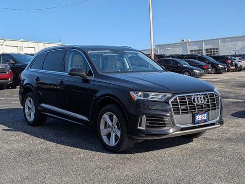 2020 Audi Q7 55 Premium
