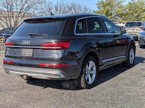 2020 Audi Q7 55 Premium