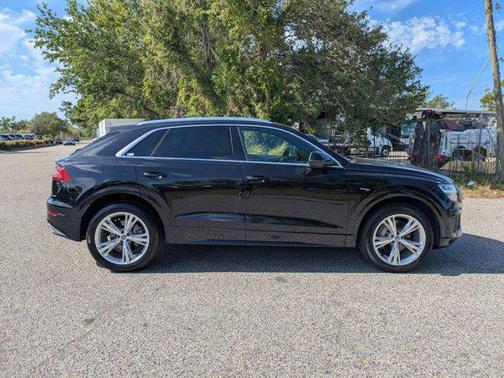 2019 Audi Q8 3.0T Premium Plus