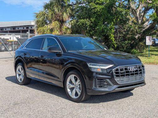 2019 Audi Q8 3.0T Premium Plus