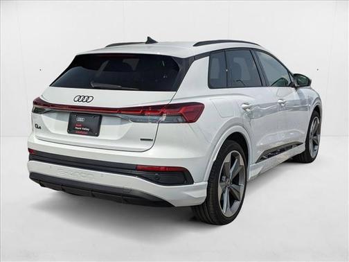 2025 Audi Q4 e-tron Premium Plus 55 quattro