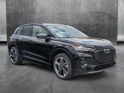 2025 Audi Q4 e-tron Prestige 55 quattro