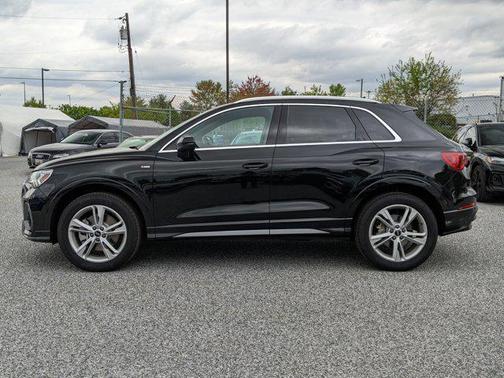 2024 Audi Q3 45 S line Premium Plus