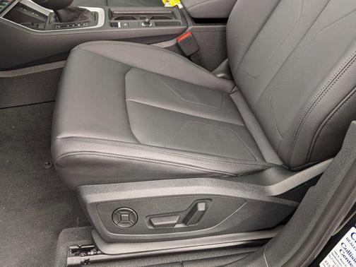 2024 Audi Q3 45 S line Premium Plus
