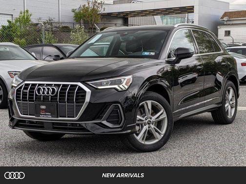 2024 Audi Q3 45 S line Premium Plus
