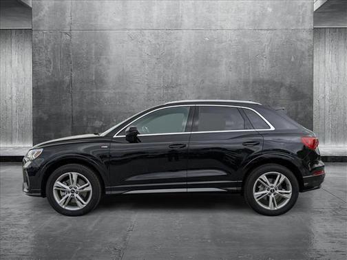 2024 Audi Q3 45 S line Premium Plus