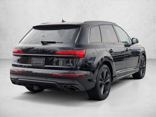 2026 Audi Q7 55 Premium Plus