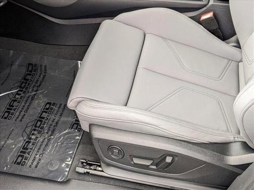 2024 Audi Q3 45 S line Premium Plus