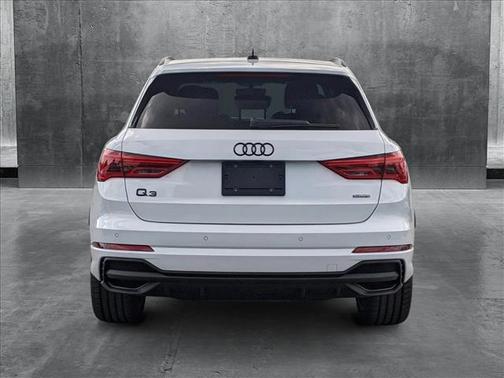 2024 Audi Q3 45 S line Premium Plus