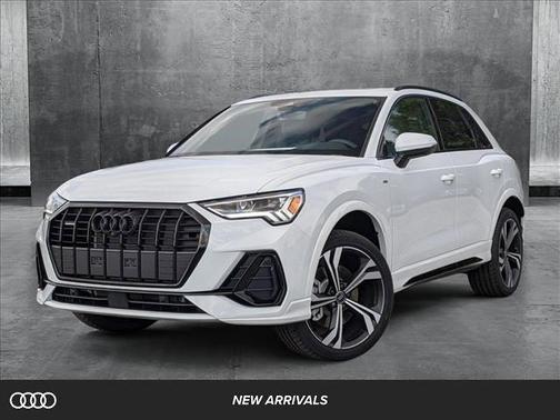2024 Audi Q3 45 S line Premium Plus
