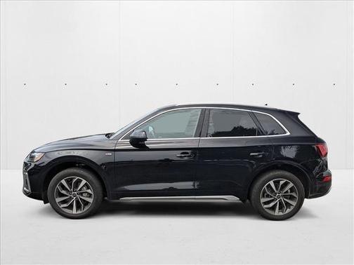 2022 Audi Q5 45 S line Premium Plus