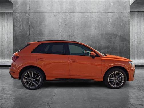 2021 Audi Q3 45 S line Premium