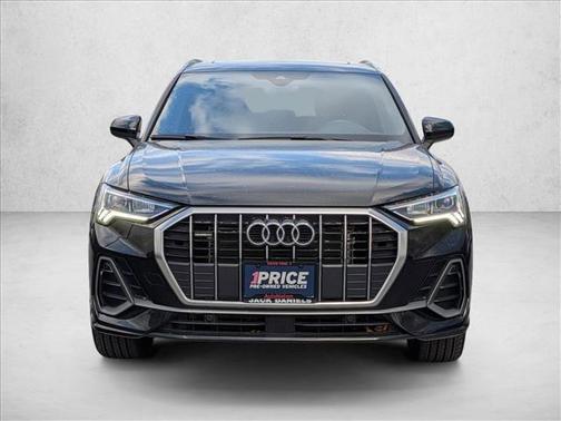 2023 Audi Q3 Premium 45 TFSI S line quattro Tiptronic