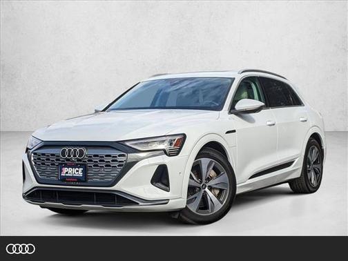 2024 Audi Q8 e-tron Premium Plus