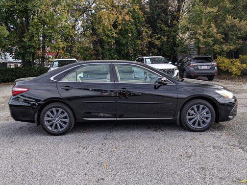 2017 Toyota Camry XLE