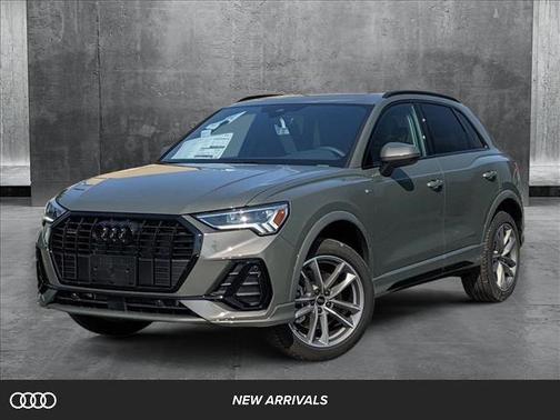 2025 Audi Q3 Premium 45 TFSI S line quattro Tiptronic