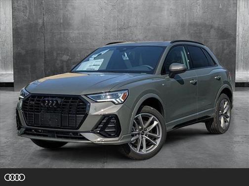 2025 Audi Q3 Premium 45 TFSI S line quattro Tiptronic