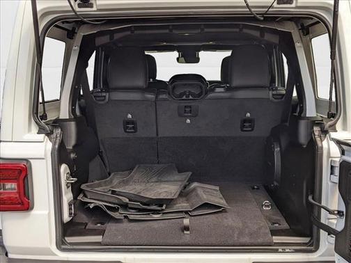 2024 Jeep Wrangler 4-Door Sahara 4x4