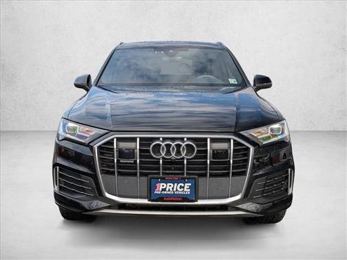 2023 Audi Q7 45 Premium