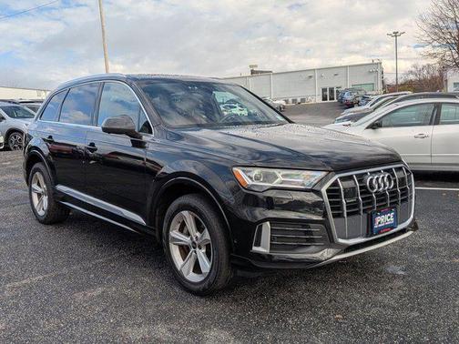 2023 Audi Q7 45 Premium