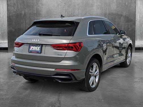 2022 Audi Q3 45 S line Premium Plus