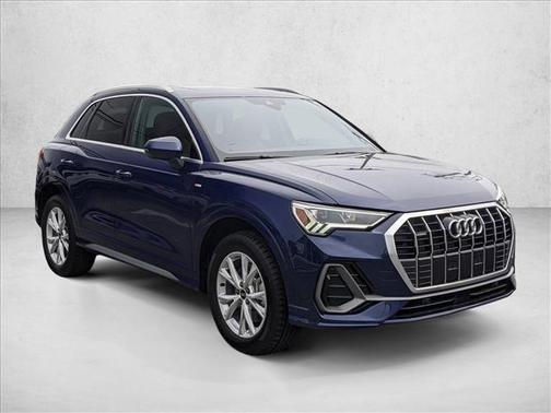 2024 Audi Q3 Premium 45 TFSI S line quattro Tiptronic