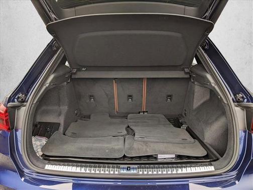 2024 Audi Q3 Premium 45 TFSI S line quattro Tiptronic