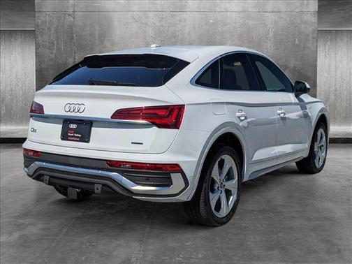 2024 Audi Q5 45 S line Premium Plus
