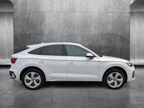 2024 Audi Q5 45 S line Premium Plus