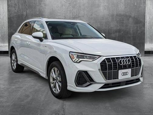 2025 Audi Q3 45 S line Premium Plus