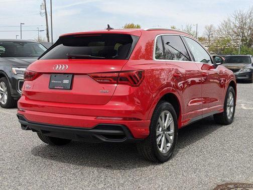 2024 Audi Q3 Premium 45 TFSI S line quattro Tiptronic