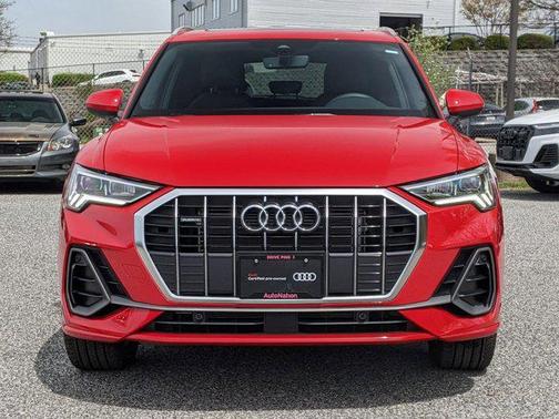 2024 Audi Q3 Premium 45 TFSI S line quattro Tiptronic