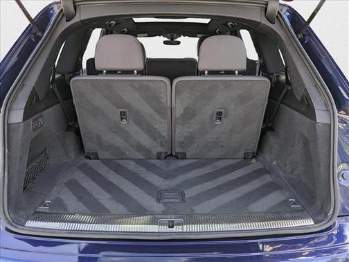 2021 Audi Q7 45 Premium Plus